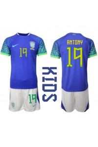 Brazilië Antony #19 Babytruitje Uit tenue Kind WK 2022 Korte Mouw (+ Korte broeken)
